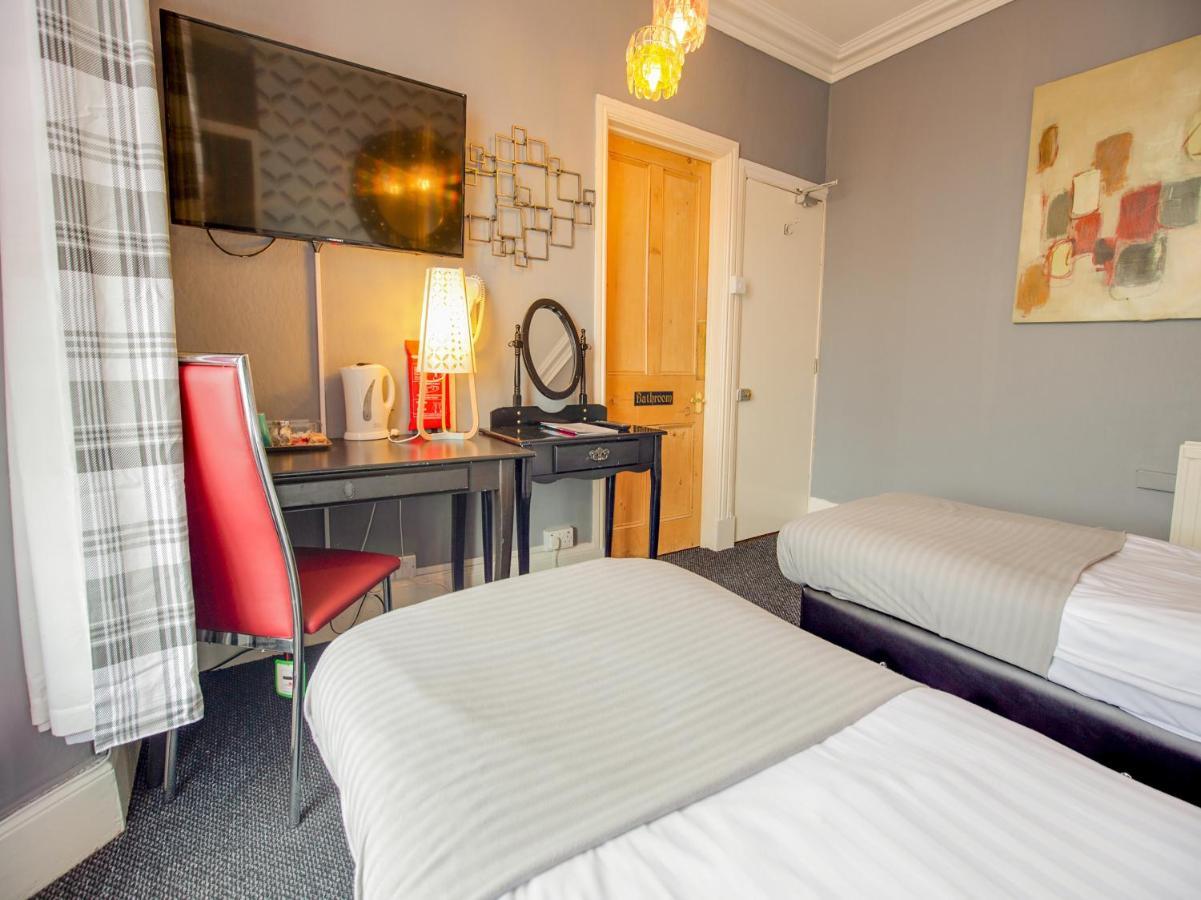 The 3* Llandudno