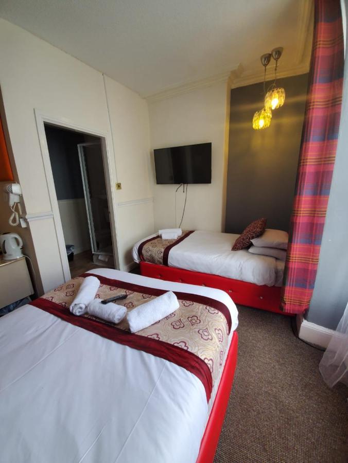 Hotel The